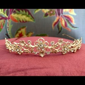 Brushed gold tiara
